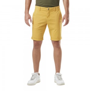 Von Dutch Barry Cotton Chino Twill Bermuda Men Shorts Yellow | US-WUDFEZ465